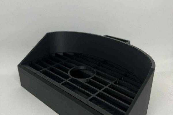 Fabrication sur mesure : support de récupération d’eau pour fontaine. 